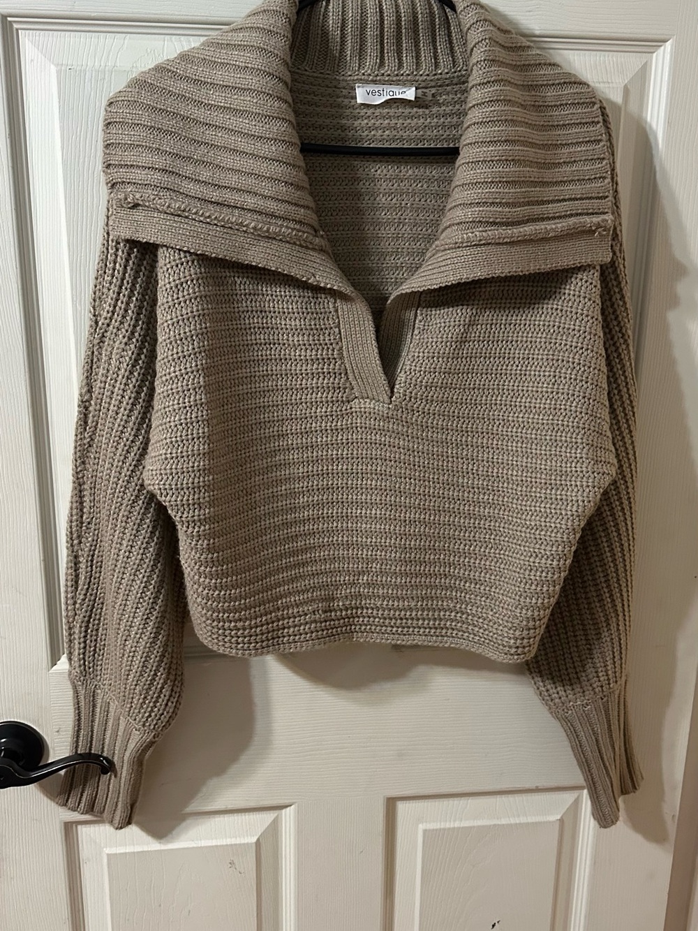 vestique Taupe Ribbed Knit Collared Sweater